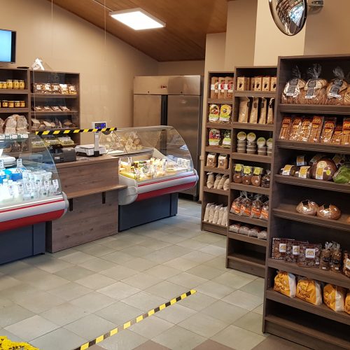Durvis ir vēris Jauns Piena produktu veikals Juglā, Brīvības gatvē 430B