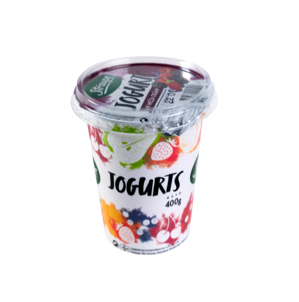 Jogurts ar meža ogām